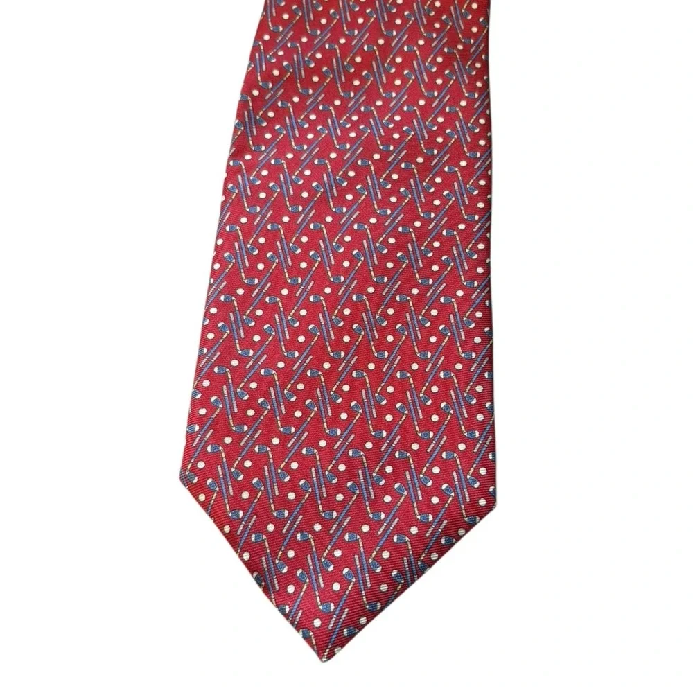 Brooks Brothers Golf Clubs Tie Red Silk Made In NYC NEW YORK USA 60